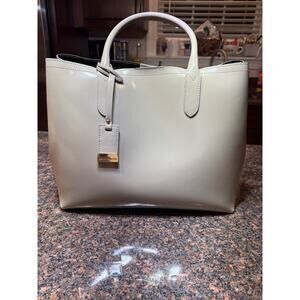GIANNI NOTARO Cream Genuine Patent Leather Italian Handbag Tote